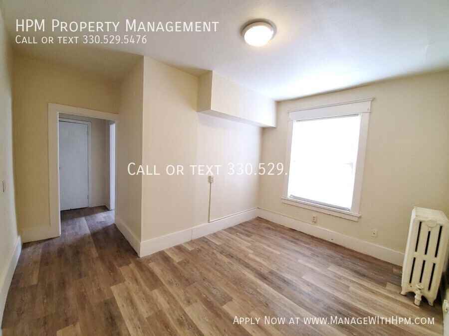 417 Mckinley Ave Nw #105 - Photo 3 of 6