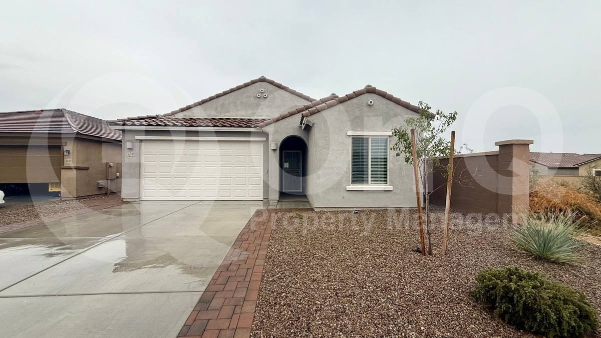 16497 S Paseo Badajo - Photo 2 of 10