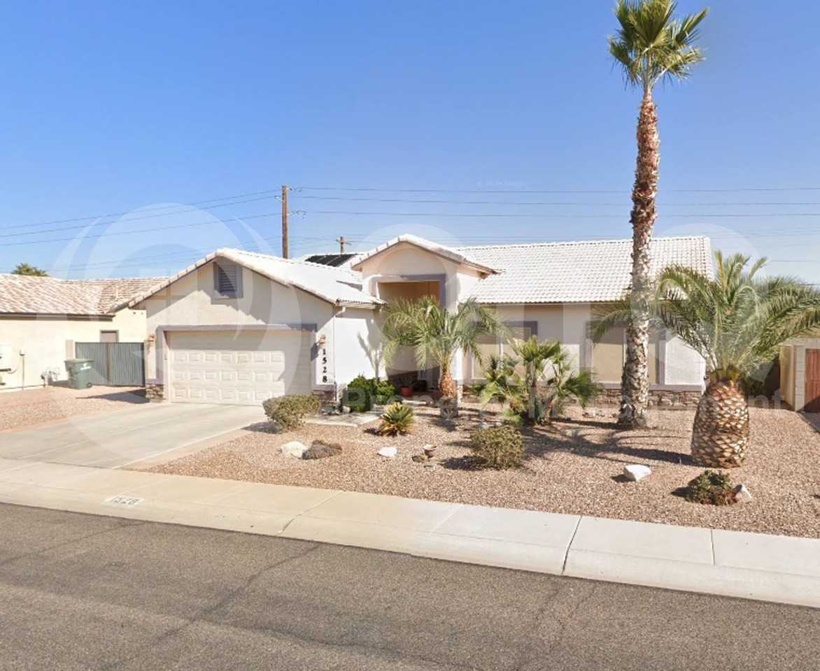 1528 N Mimosa Way - Photo 3 of 10