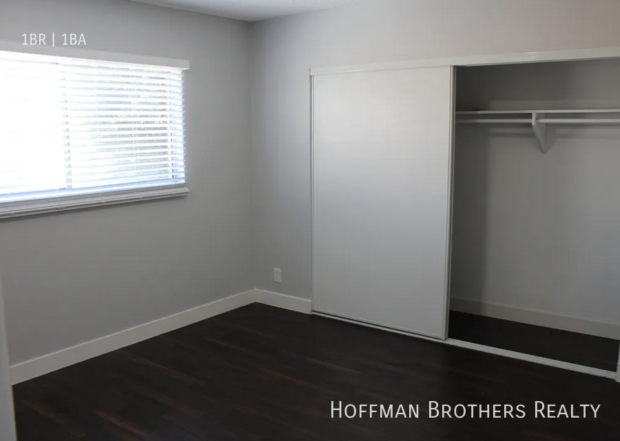 1220 N Van Ness Ave #7 - Photo 5 of 9