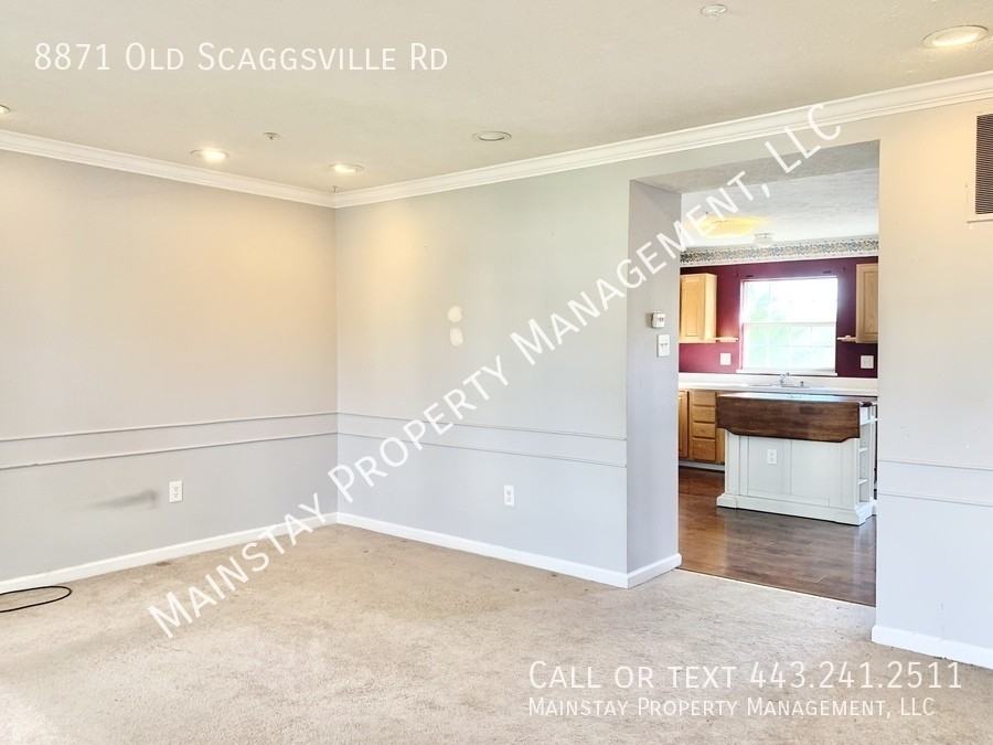 8871 Old Scaggsville Rd - Photo 4 of 26