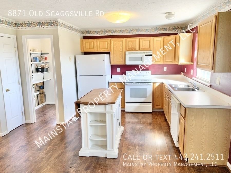 8871 Old Scaggsville Rd - Photo 6 of 26