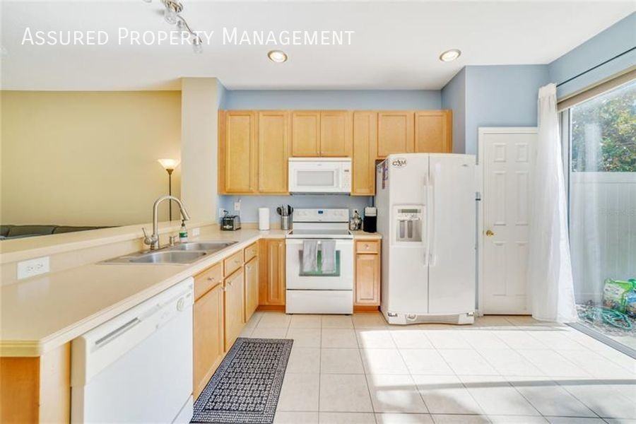 3087 Seaview Castle Dr - Photo 3 of 32