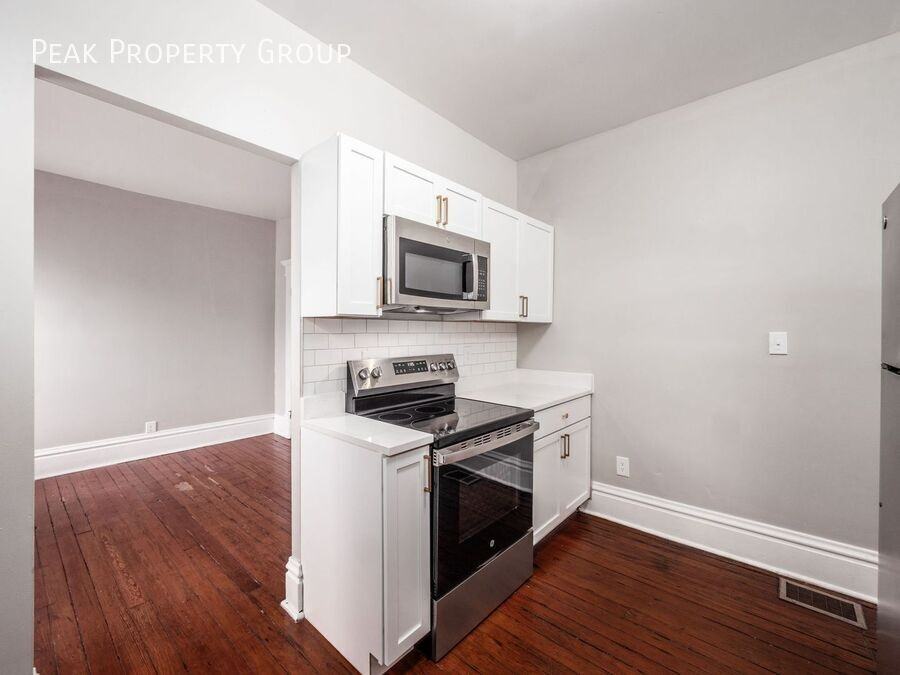 950 Delaware Ave - Photo 4 of 21