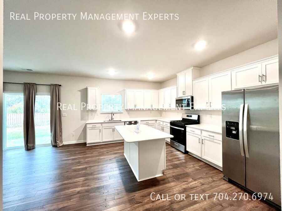 3891 Cullen Meadows Dr - Photo 3 of 22