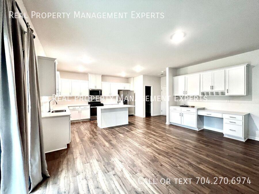 3891 Cullen Meadows Dr - Photo 4 of 22