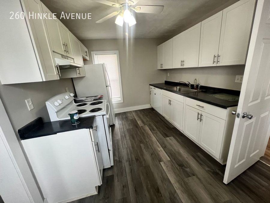 260 Hinkle Ave - Photo 7 of 17