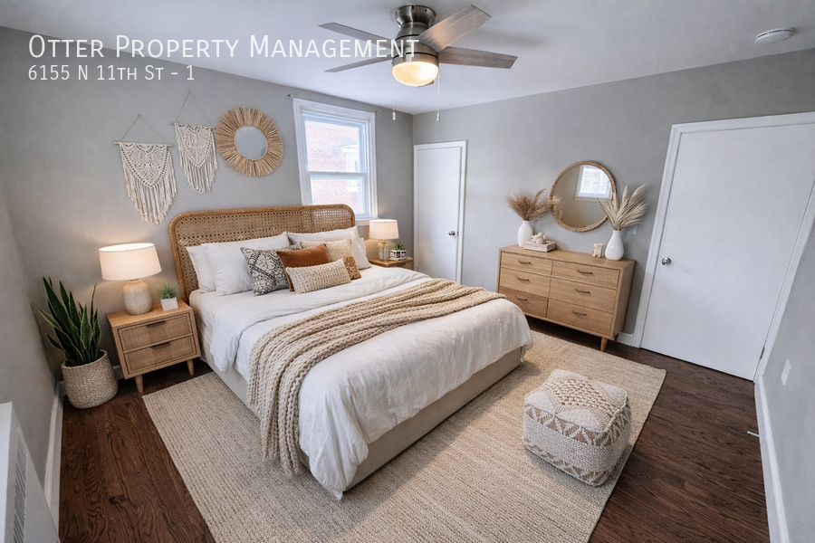 6155 N 11th St #1 - Photo 3 of 31