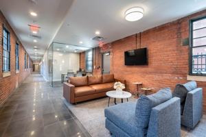 featured image of 1201 Oak Dr Se