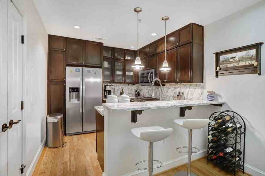 1323 Clifton St Nw #13 - Photo 5 of 34