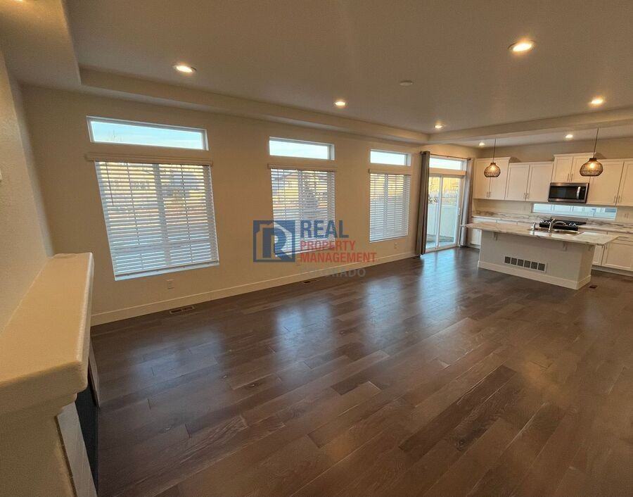 4211 Riverwalk Cir - Photo 7 of 16