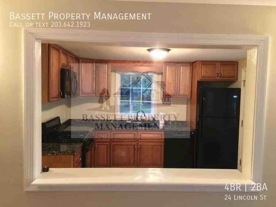 24 Lincoln St - Photo 4 of 36