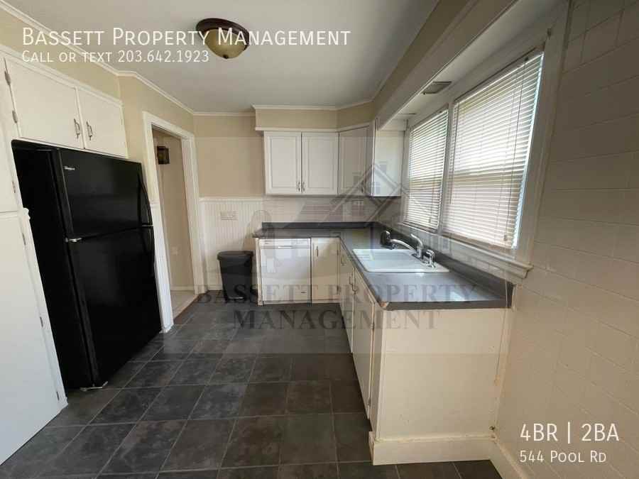 544 Pool Rd - Photo 7 of 44