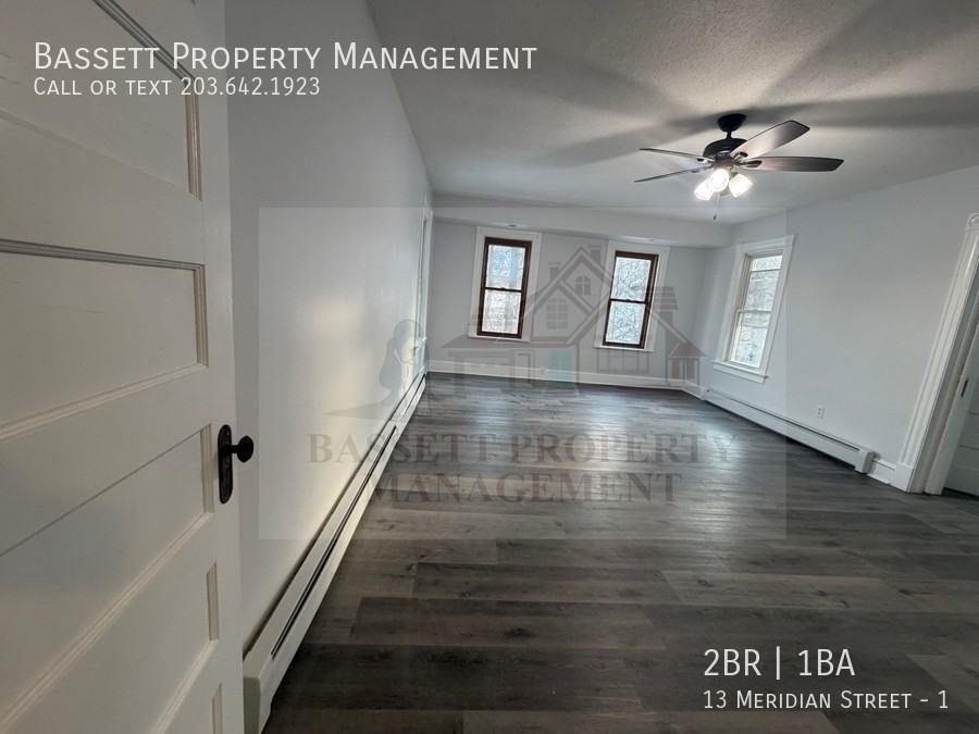 13 Meridian St - Photo 5 of 22