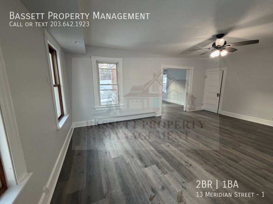 13 Meridian St - Photo 7 of 22