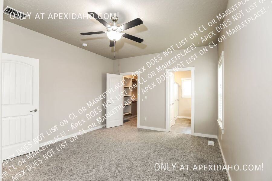 4023 S Lava Springs Loop - Photo 6 of 15