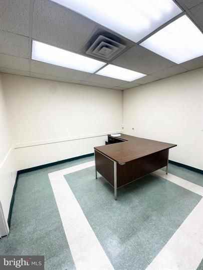 869 Main St - Photo 5 of 38