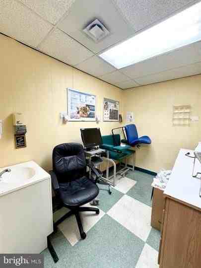 869 Main St - Photo 6 of 38