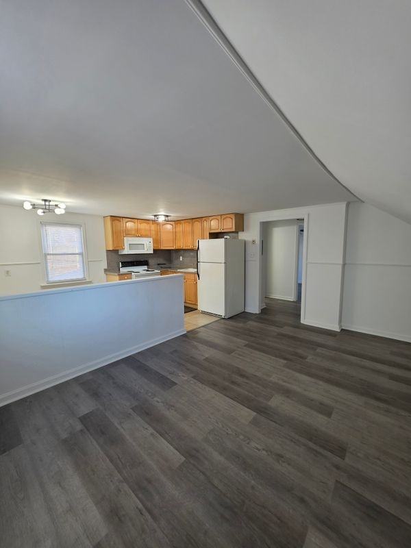 72 High St ##2 - Photo 5 of 13