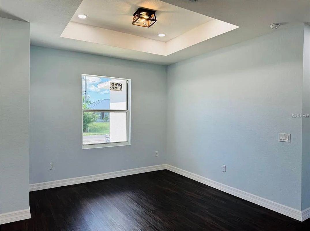 14108 Chesswood Ln - Photo 6 of 16