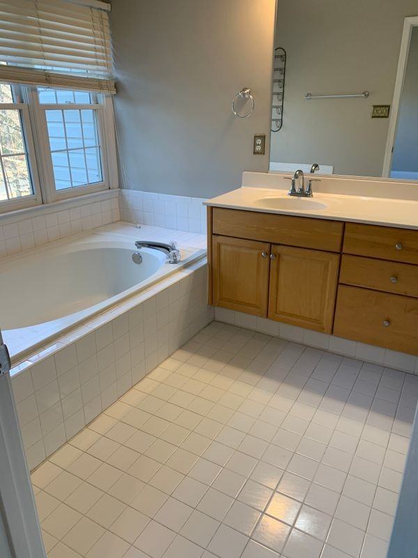 1224 Treasure Oak Ct - Photo 5 of 10