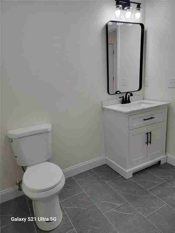 255 Ohio Ave - Photo 7 of 18