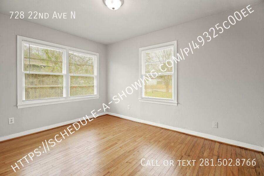 728 22nd Ave N - Photo 7 of 13