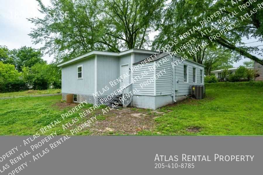 189 2nd St Se - Photo 3 of 25