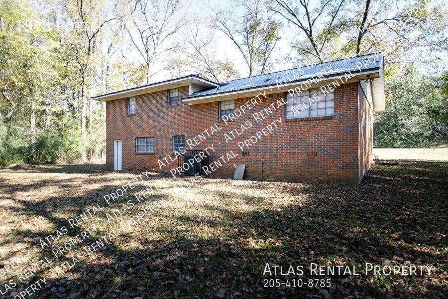 1918 Potter Rd - Photo 4 of 28