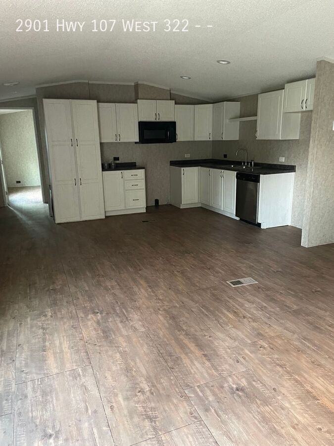 2901 W State Highway 107 - Photo 3 of 50