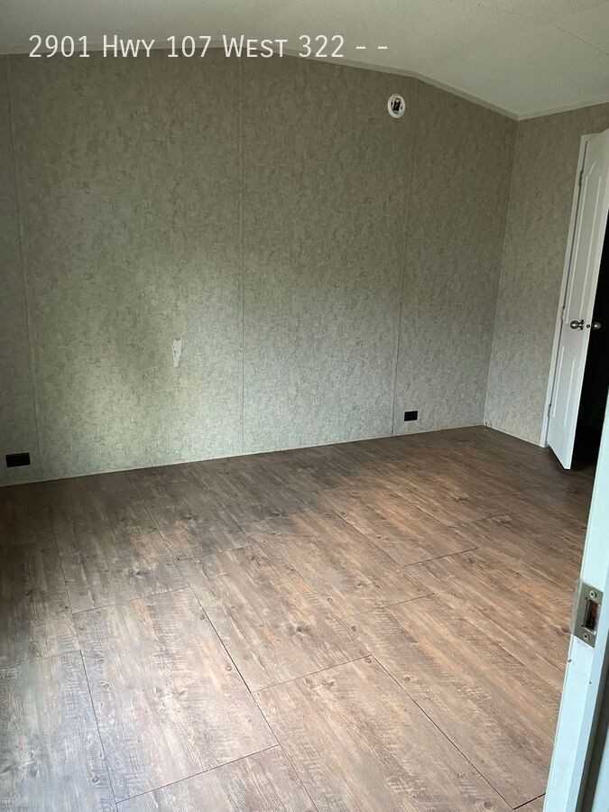 2901 W State Highway 107 - Photo 6 of 50