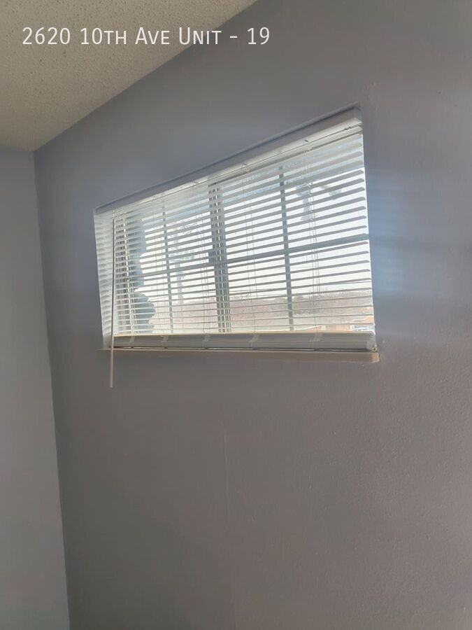 2620 10th Ave #19 - Photo 7 of 13