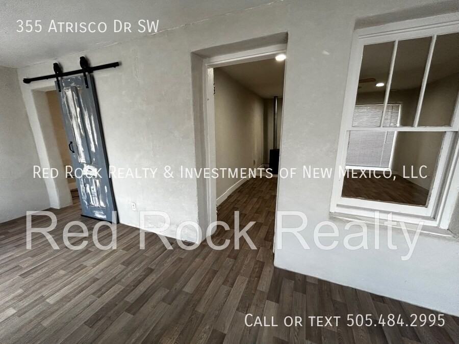 355 Atrisco Dr Sw - Photo 2 of 7