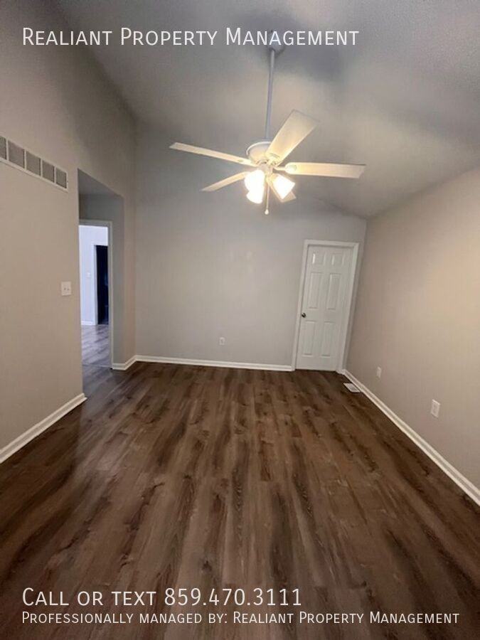 353 Chase Pl - Photo 6 of 19