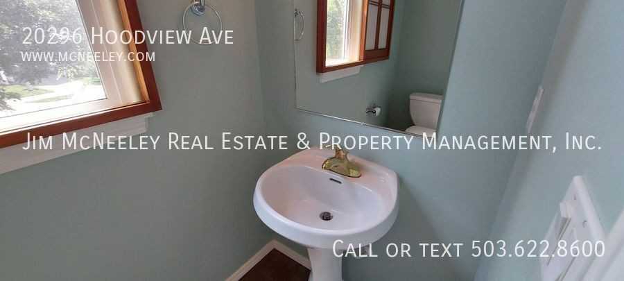 20296 Hoodview Ave - Photo 5 of 18