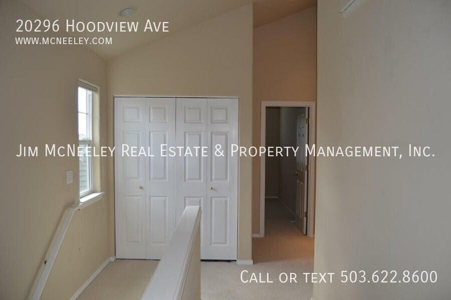 20296 Hoodview Ave - Photo 6 of 18