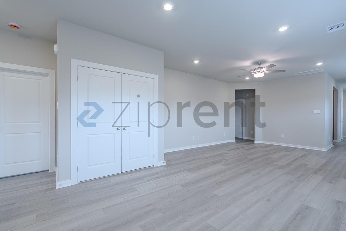 13323 Prado Ridge Ln - Photo 2 of 29