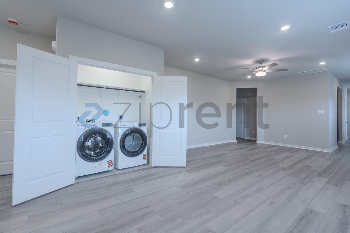 13323 Prado Ridge Ln - Photo 6 of 29