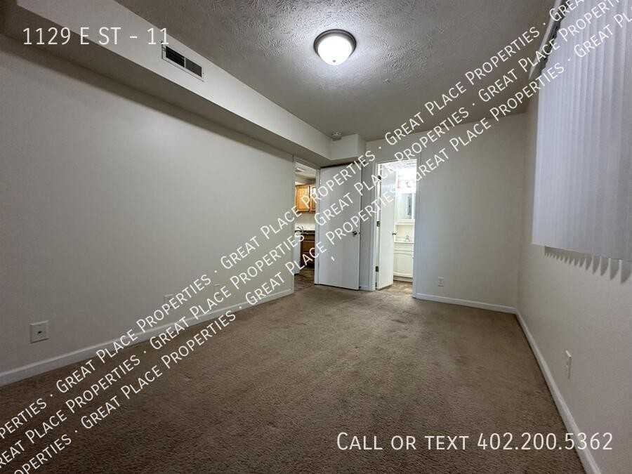 1129 E St #11 - Photo 6 of 11