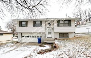 featured image of 3930 Belridge Dr