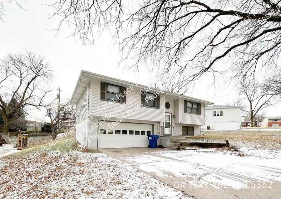 3930 Belridge Dr - Photo 2 of 29