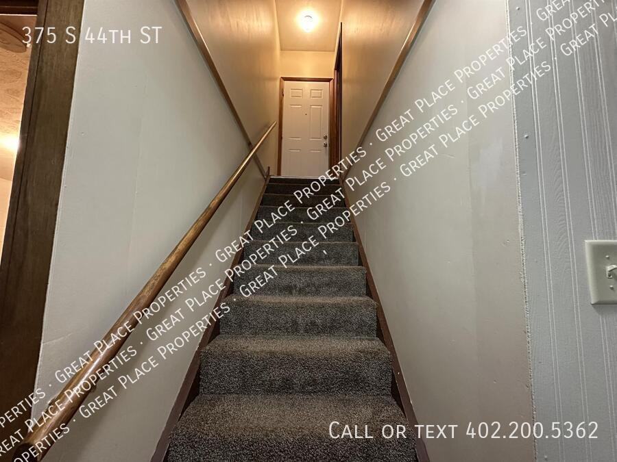 375 S 44th St - Photo 7 of 18