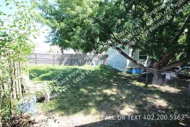 924 W Belmont Ave - Photo 3 of 22