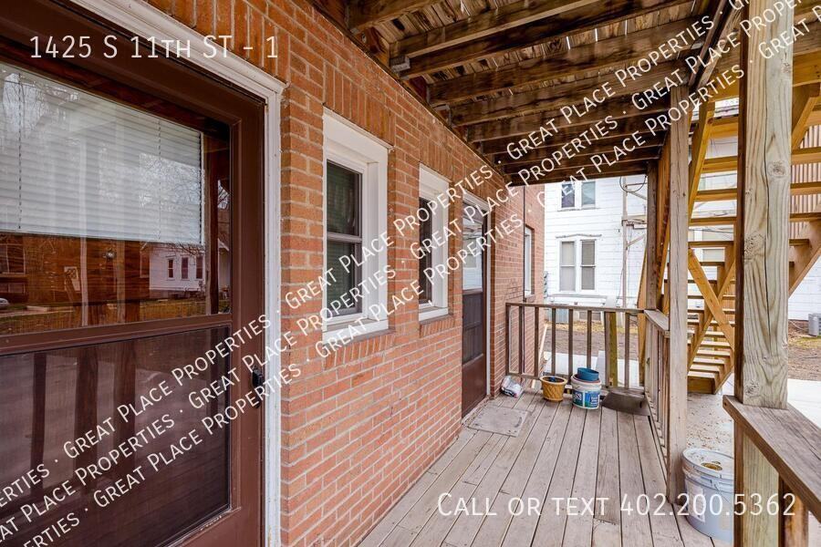 1425 S 11th St #1 - Photo 2 of 24