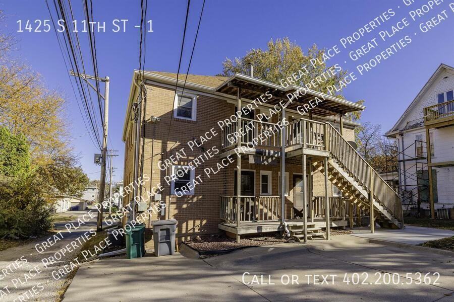 1425 S 11th St #1 - Photo 6 of 24