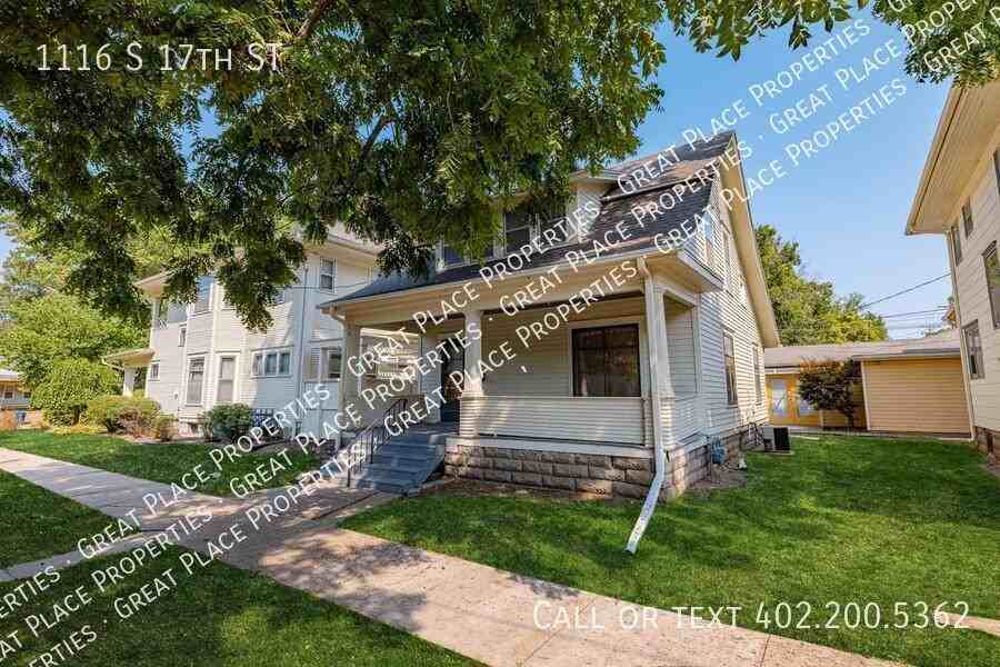 1116 S 17th St - Photo 2 of 36