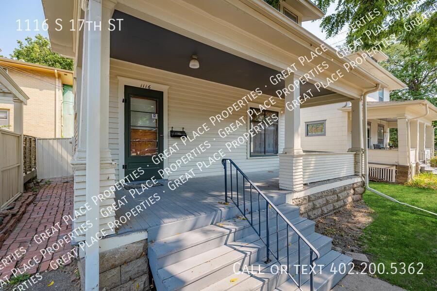 1116 S 17th St - Photo 3 of 36