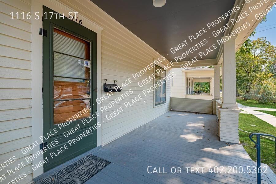 1116 S 17th St - Photo 5 of 36