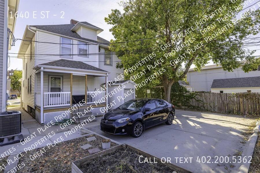 1640 E St #2 - Photo 5 of 24