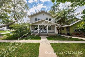 featured image of 4641 Stockwell St #2